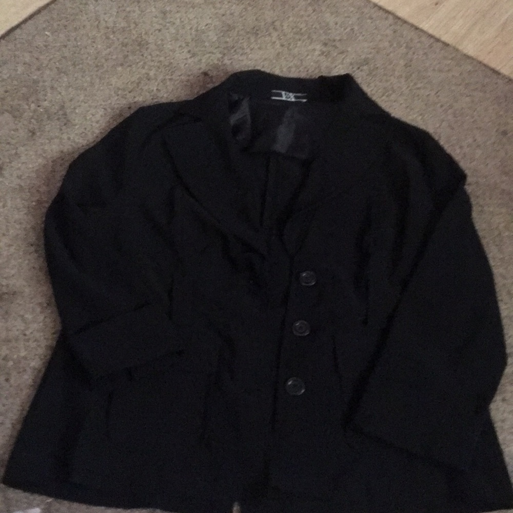 V&X blazer